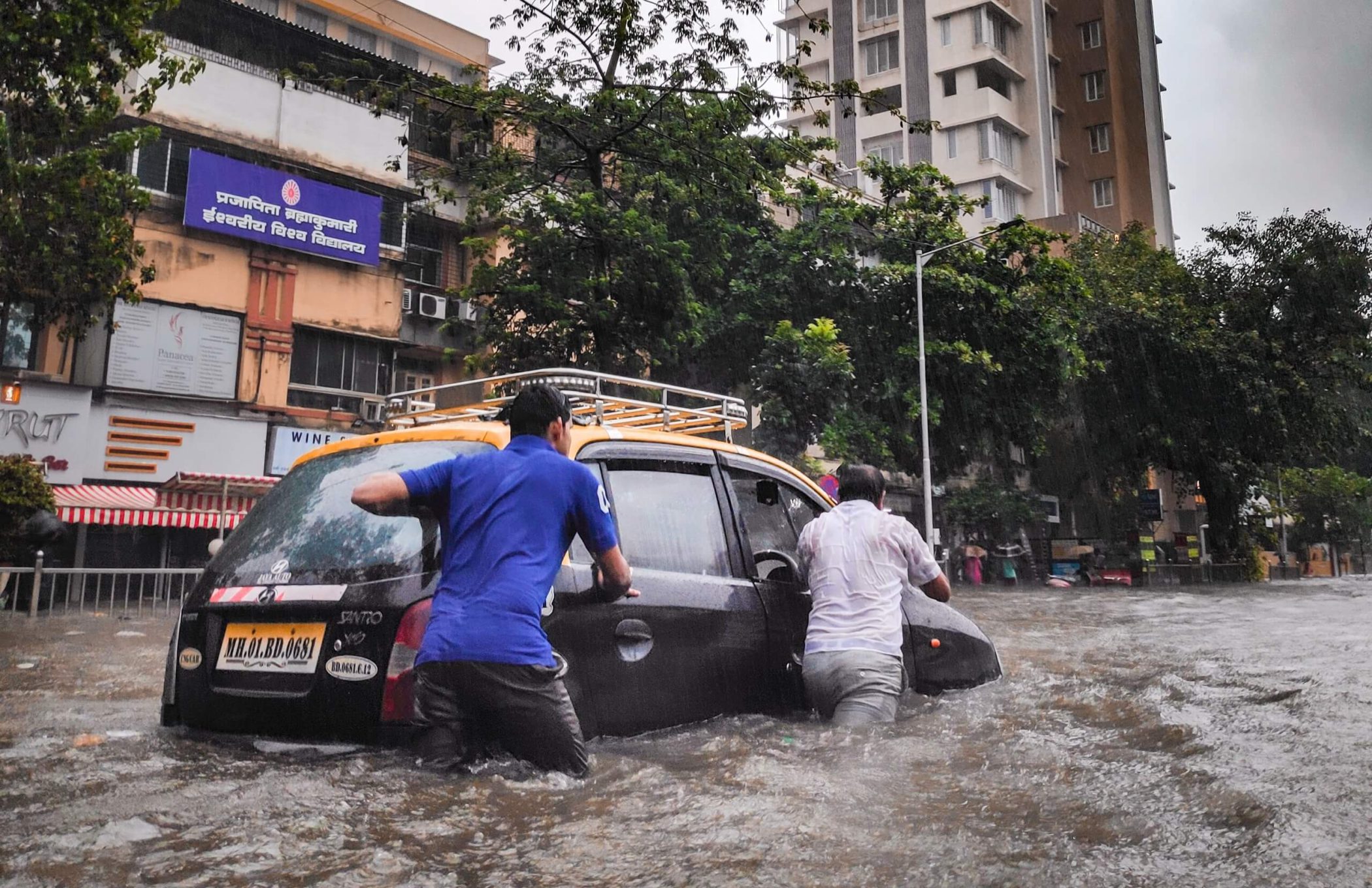 Temperature overshoot and tipping points