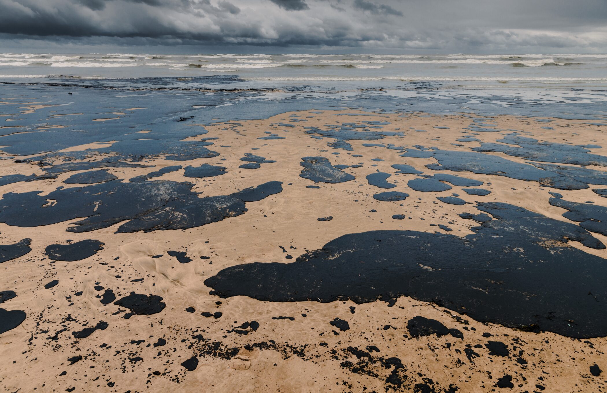 Data gap hides severity of oil accident peril in the Americas